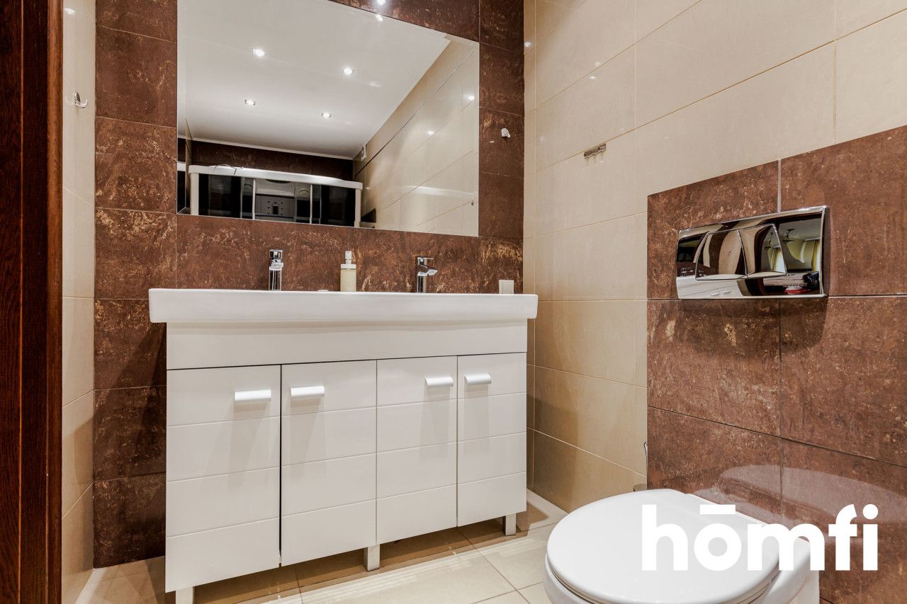 COMPLEX OF MANOR BUILDINGS - HOTEL - Комерційне приміщення - Продаж - Grójecki, Pniewy / Osieczek