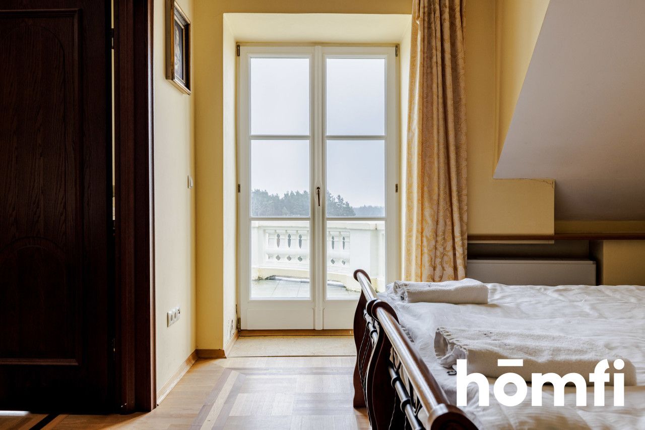 COMPLEX OF MANOR BUILDINGS - HOTEL - Комерційне приміщення - Продаж - Grójecki, Pniewy / Osieczek