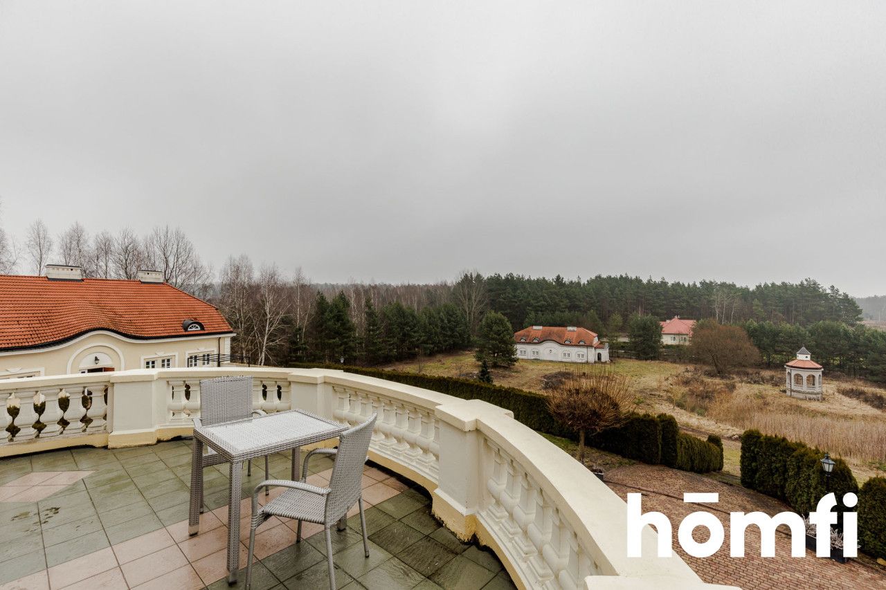 COMPLEX OF MANOR BUILDINGS - HOTEL - Комерційне приміщення - Продаж - Grójecki, Pniewy / Osieczek