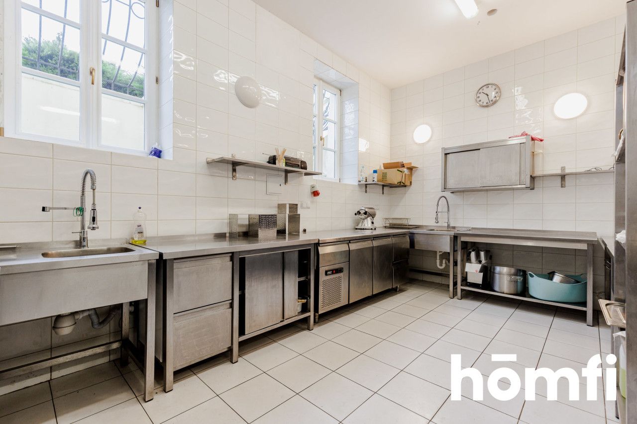 COMPLEX OF MANOR BUILDINGS - HOTEL - Комерційне приміщення - Продаж - Grójecki, Pniewy / Osieczek