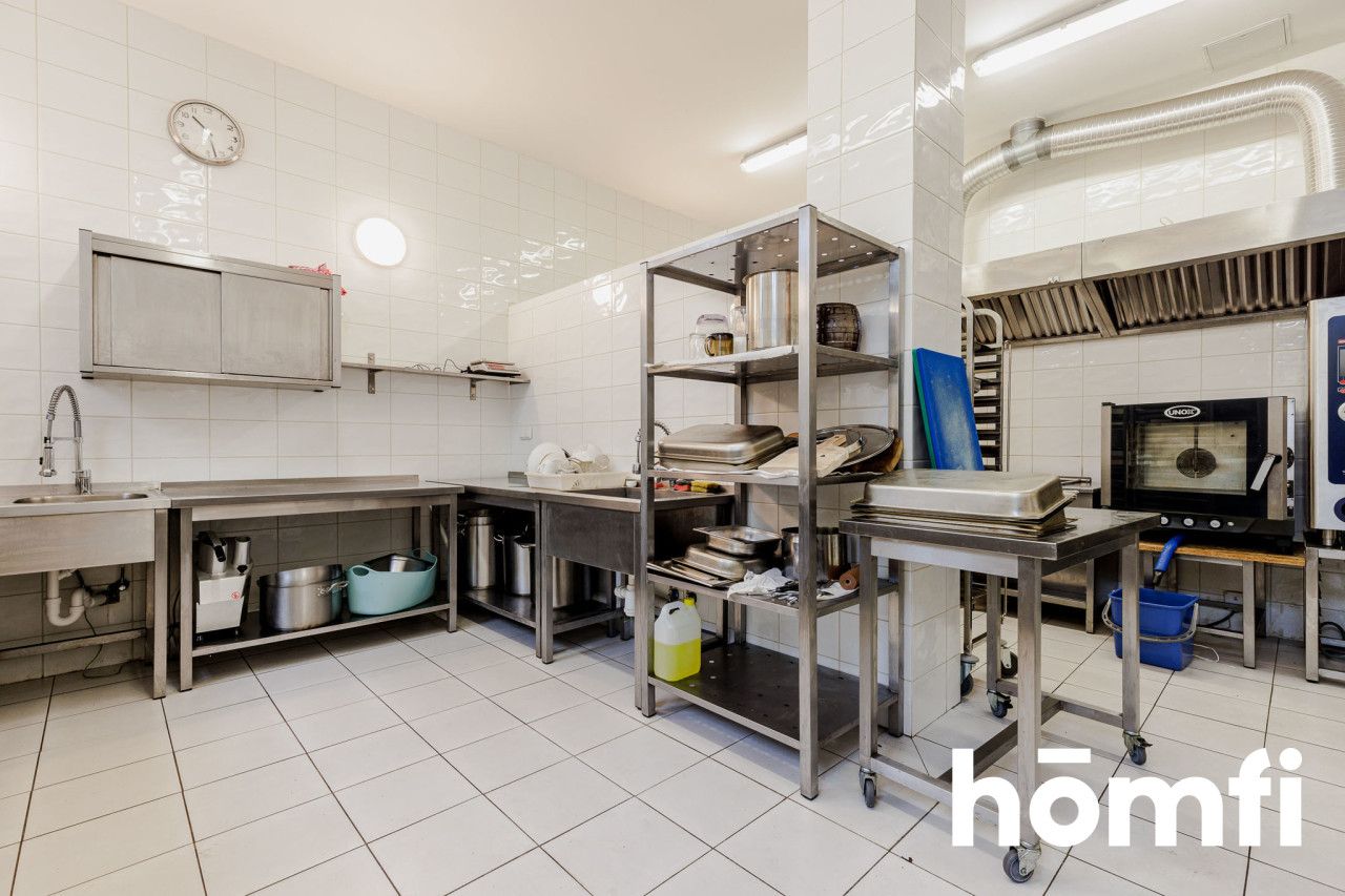 COMPLEX OF MANOR BUILDINGS - HOTEL - Комерційне приміщення - Продаж - Grójecki, Pniewy / Osieczek