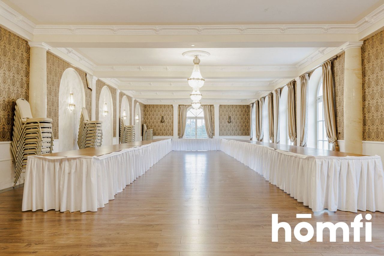 COMPLEX OF MANOR BUILDINGS - HOTEL - Комерційне приміщення - Продаж - Grójecki, Pniewy / Osieczek