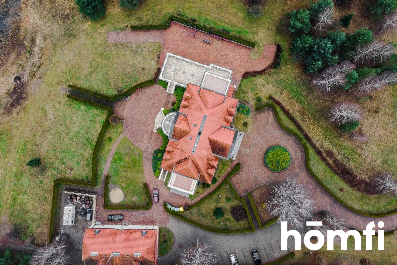 COMPLEX OF MANOR BUILDINGS - HOTEL - Комерційне приміщення - Продаж - Grójecki, Pniewy / Osieczek