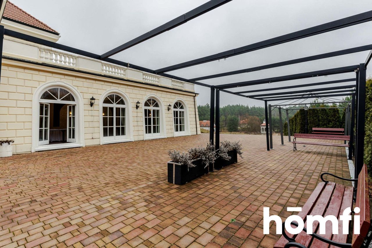 COMPLEX OF MANOR BUILDINGS - HOTEL - Комерційне приміщення - Продаж - Grójecki, Pniewy / Osieczek