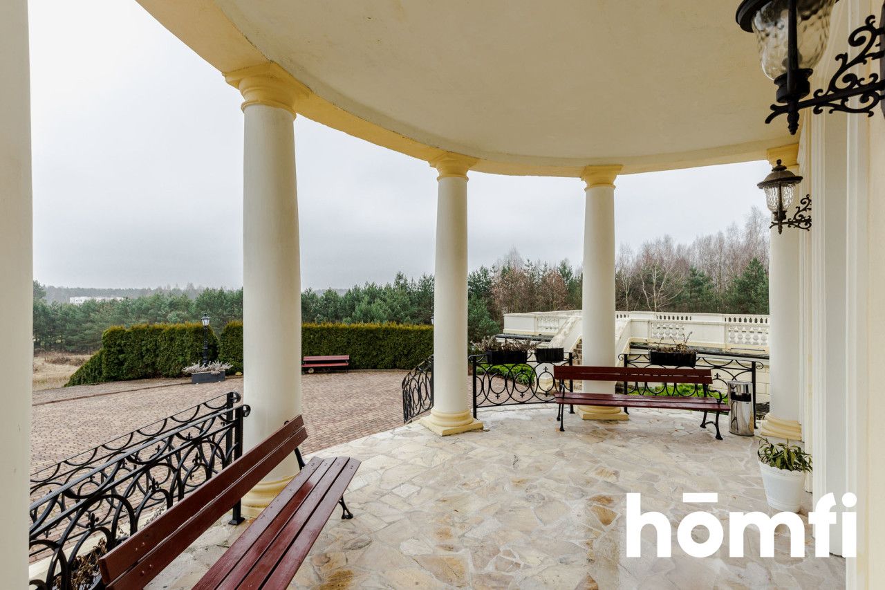 COMPLEX OF MANOR BUILDINGS - HOTEL - Комерційне приміщення - Продаж - Grójecki, Pniewy / Osieczek