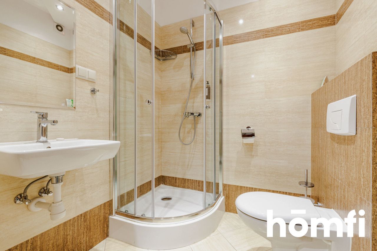 COMPLEX OF MANOR BUILDINGS - HOTEL - Комерційне приміщення - Продаж - Grójecki, Pniewy / Osieczek