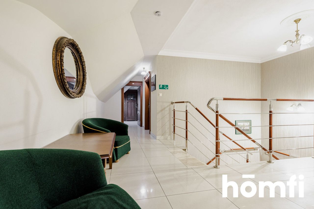 COMPLEX OF MANOR BUILDINGS - HOTEL - Комерційне приміщення - Продаж - Grójecki, Pniewy / Osieczek