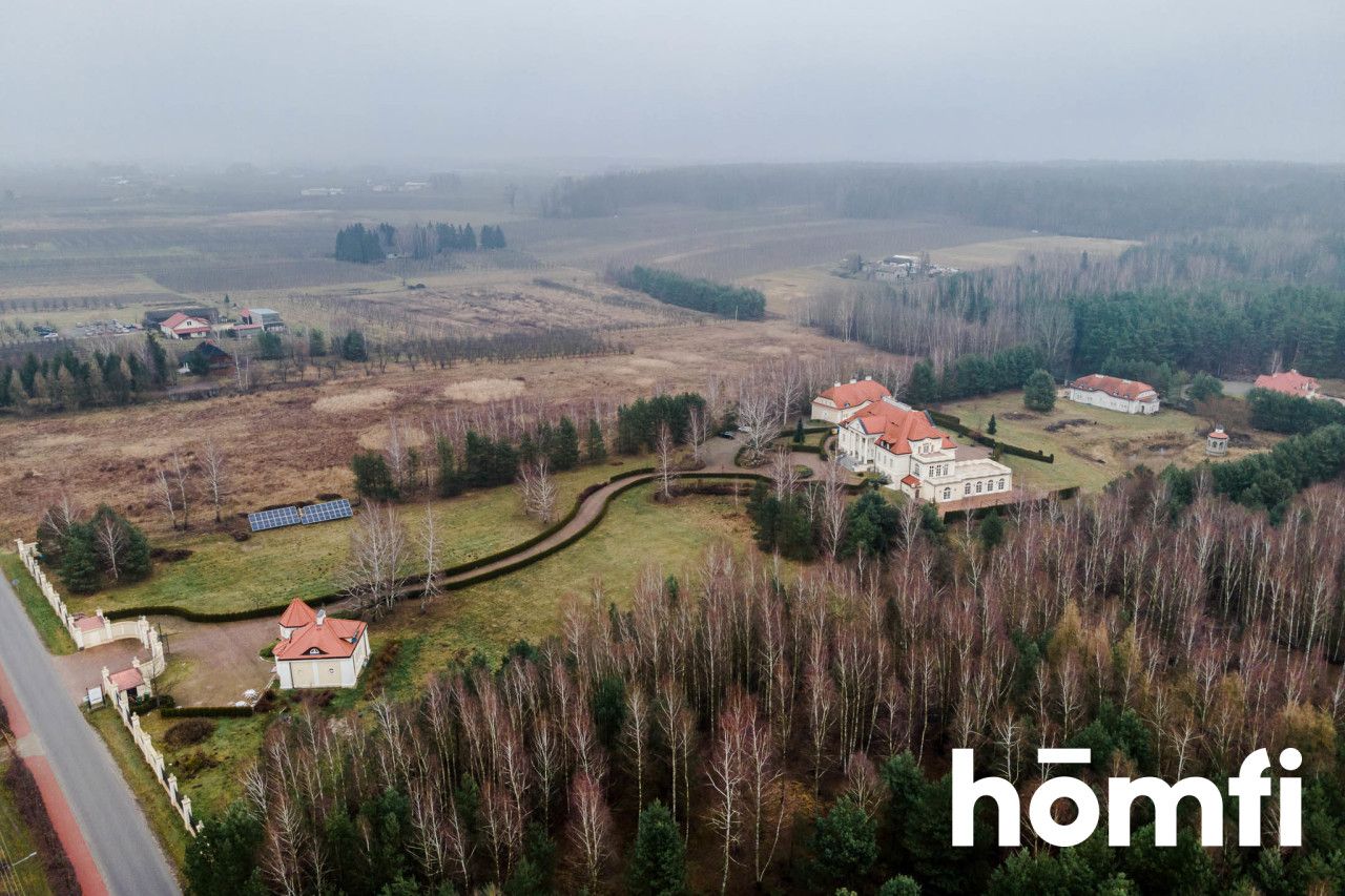 COMPLEX OF MANOR BUILDINGS - HOTEL - Комерційне приміщення - Продаж - Grójecki, Pniewy / Osieczek