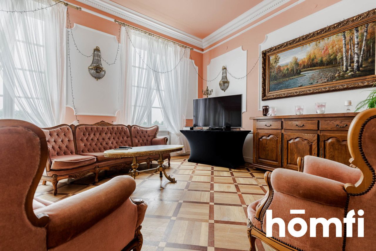 COMPLEX OF MANOR BUILDINGS - HOTEL - Комерційне приміщення - Продаж - Grójecki, Pniewy / Osieczek