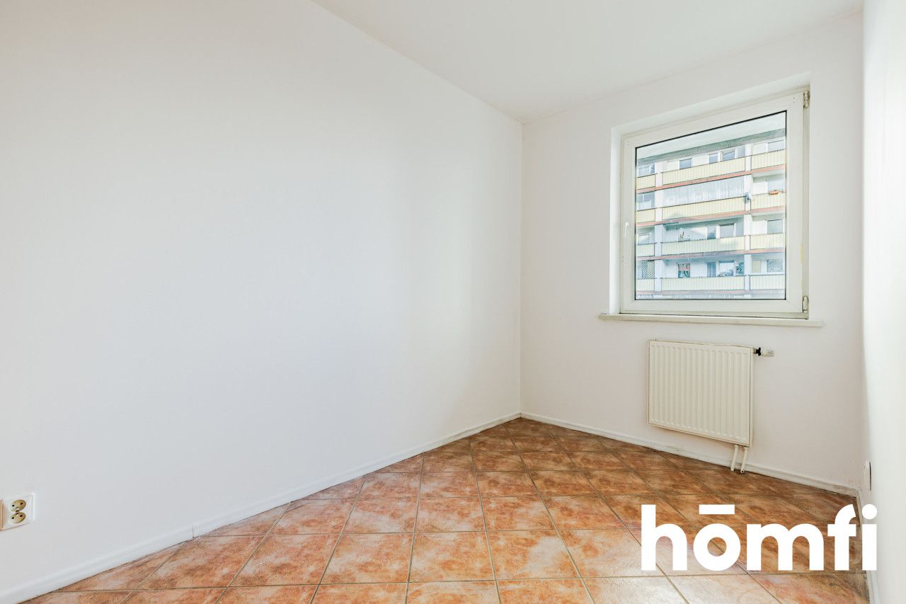 Dwa pokoje do remontu na sprzedaż - Mieszkanie - Sprzedaż - Warszawa, Białołęka / Nowodwory