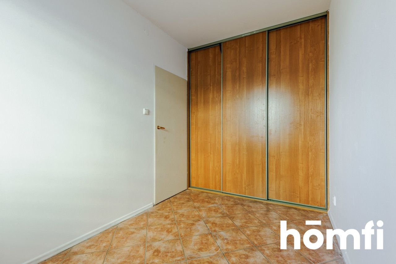 Dwa pokoje do remontu na sprzedaż - Mieszkanie - Sprzedaż - Warszawa, Białołęka / Nowodwory