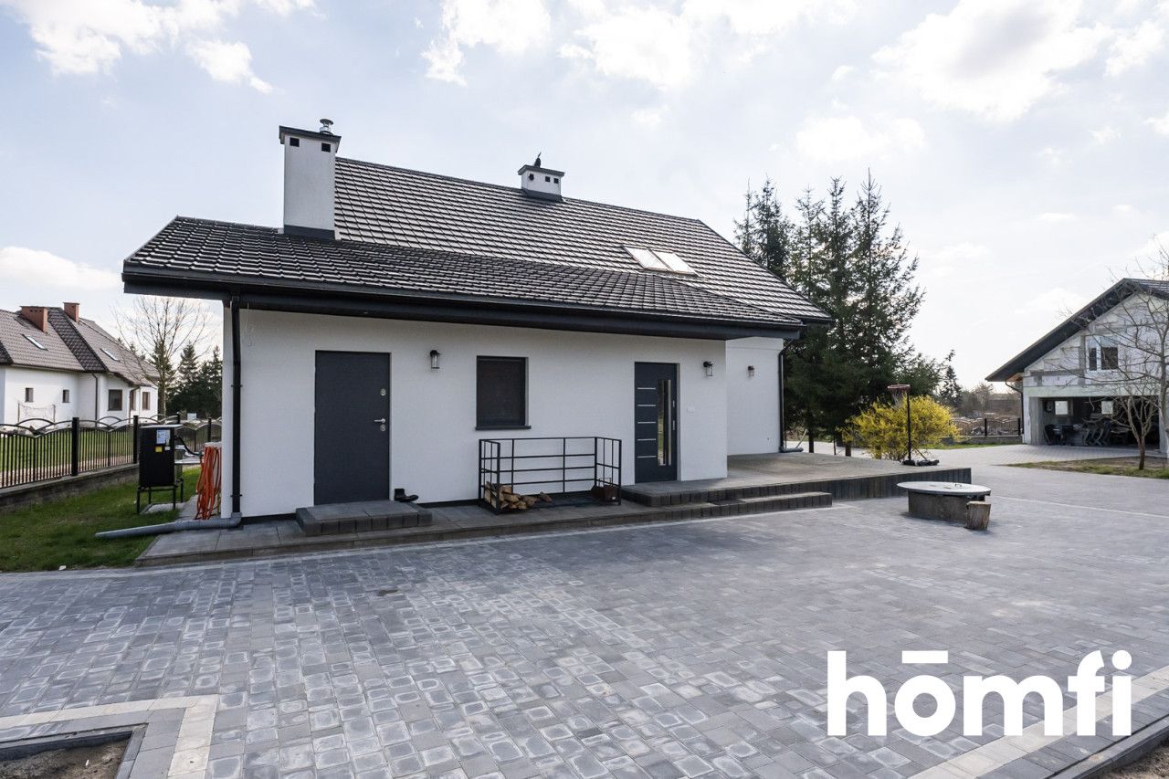 Stylowe wnętrze i spokojna lokalizacja - Dom - Sprzedaż - Radomski, Wolanów / Rogowa