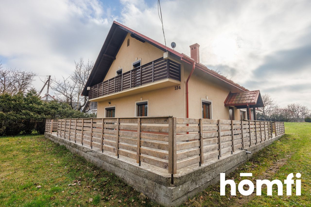 Na sprzedaż dom z garażem i jacuzzi w Żołyni - Dom - Sprzedaż - Łańcucki, Żołynia