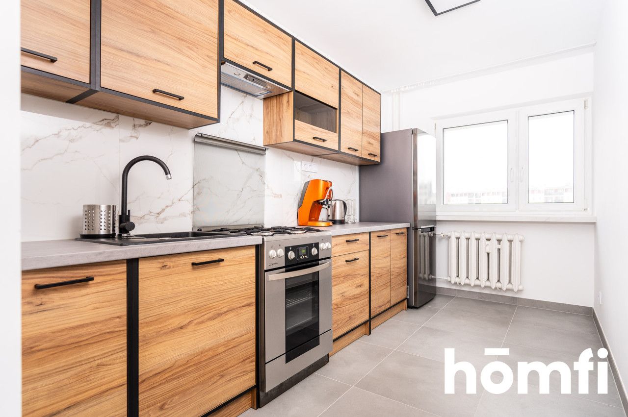 os. Oświecenia, 65m²: 3 pokoje z osobną kuchnią i dużym balkonem - Mieszkanie - Wynajem - Kraków, Nowa Huta / Mistrzejowice