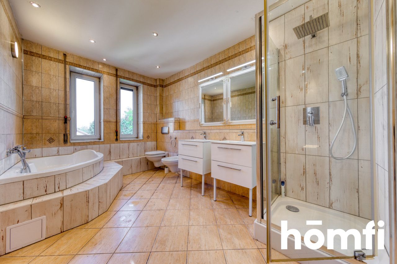 DOM WOLNOSTOJĄCY PIOTRKOW TRYBUNALSKI - Dom - Sprzedaż - Piotrków Trybunalski