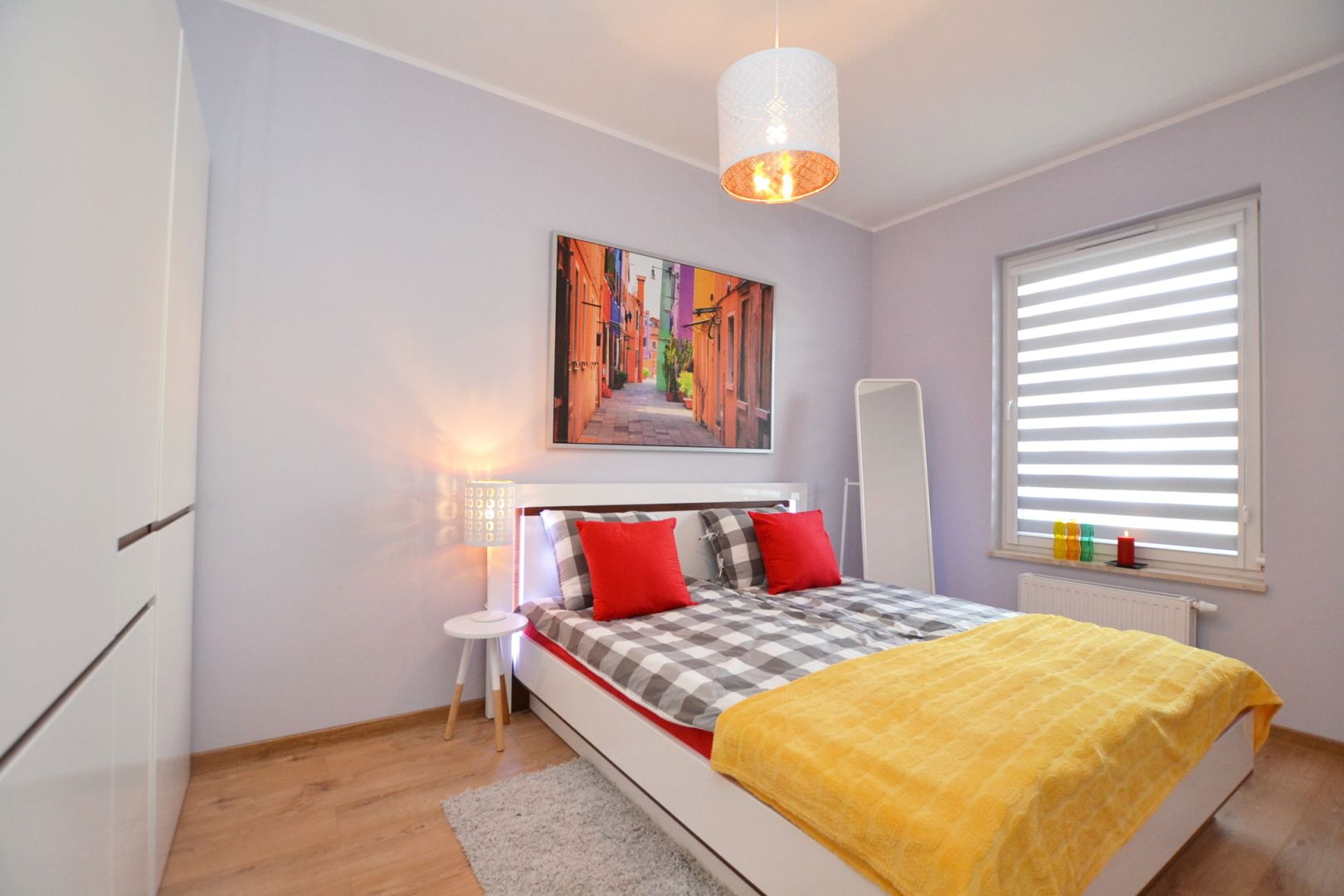 Trzypokojowy apartament na sprzedaż w Gliwicach - Mieszkanie - Sprzedaż - Gliwice, Wojska Polskiego