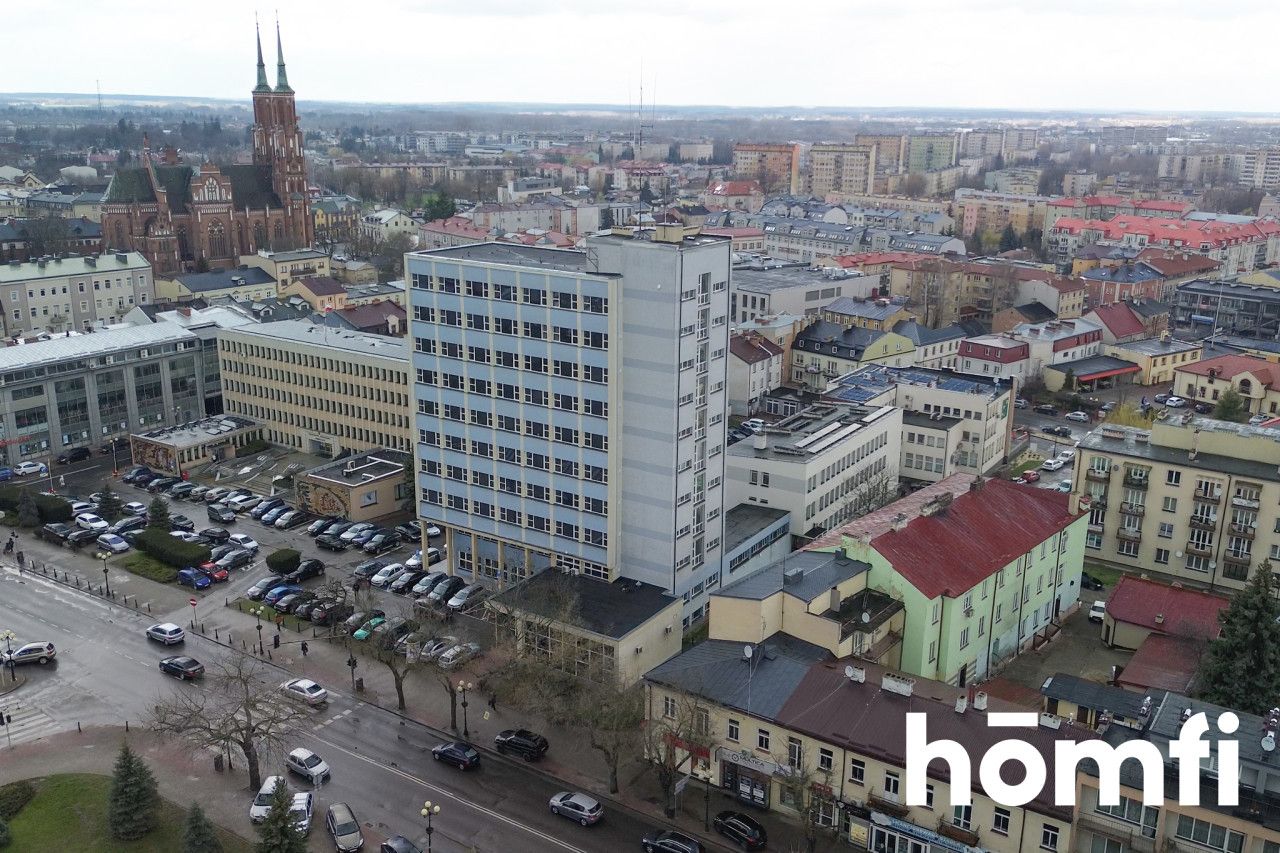 OFFICE PREMISES IN THE CENTER OF SIEDLEC - Комерційне приміщення - Продаж - Siedlce