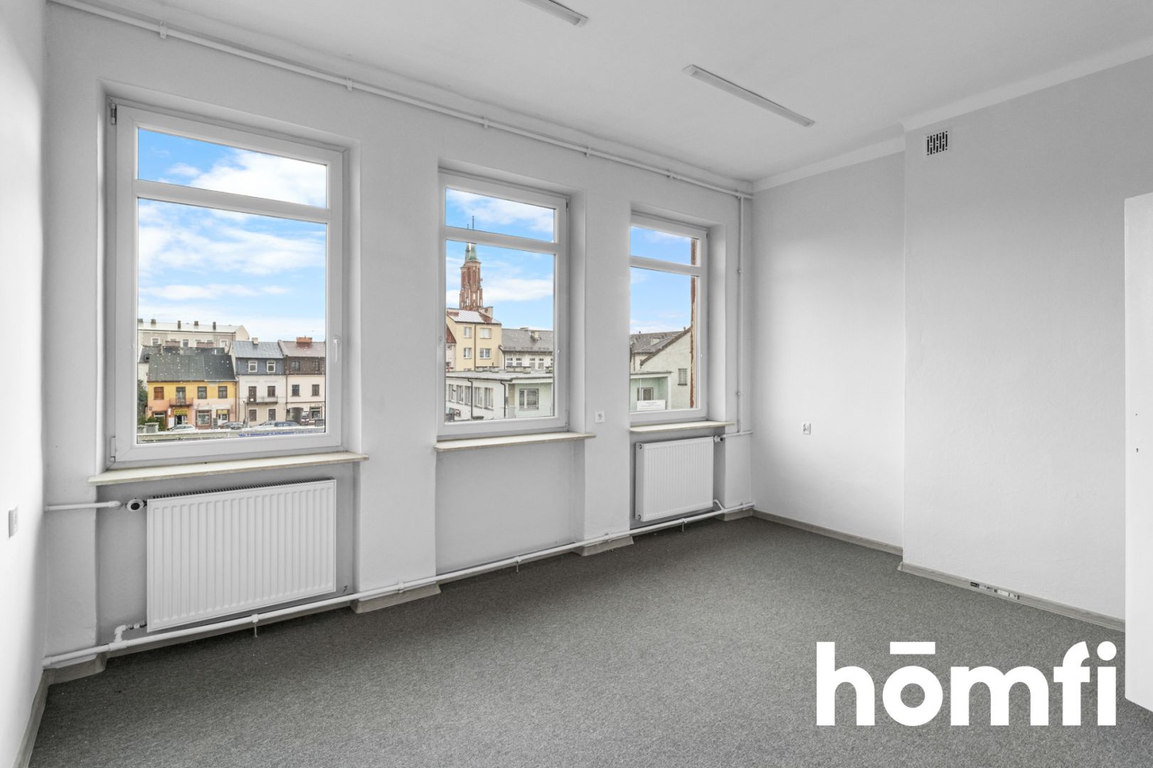 OFFICE PREMISES IN THE CENTER OF SIEDLEC - Комерційне приміщення - Продаж - Siedlce