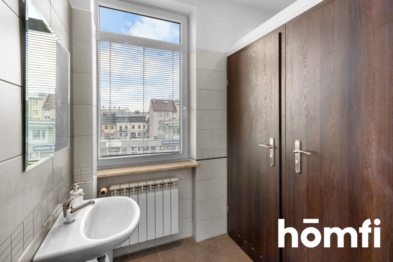 OFFICE PREMISES IN THE CENTER OF SIEDLEC - Комерційне приміщення - Продаж - Siedlce