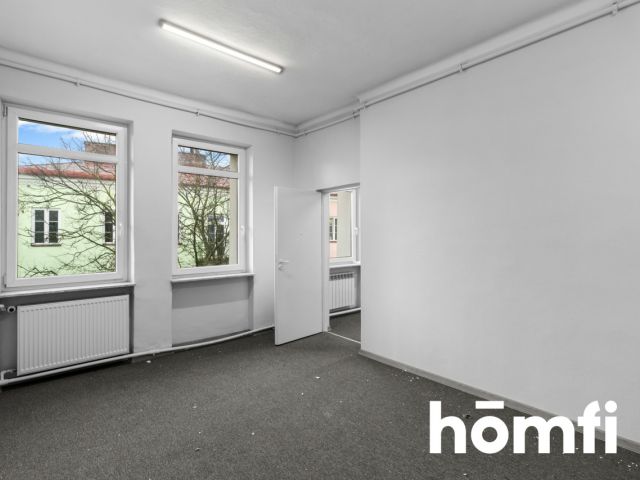 OFFICE PREMISES IN THE CENTER OF SIEDLEC - Комерційне приміщення - Продаж - Siedlce