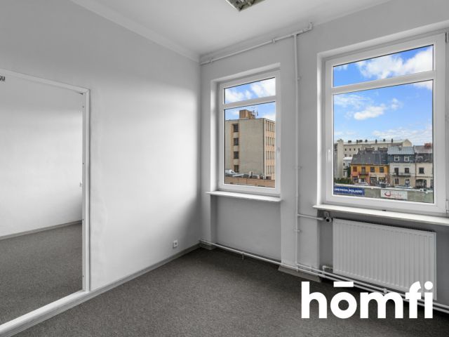 OFFICE PREMISES IN THE CENTER OF SIEDLEC - Комерційне приміщення - Продаж - Siedlce