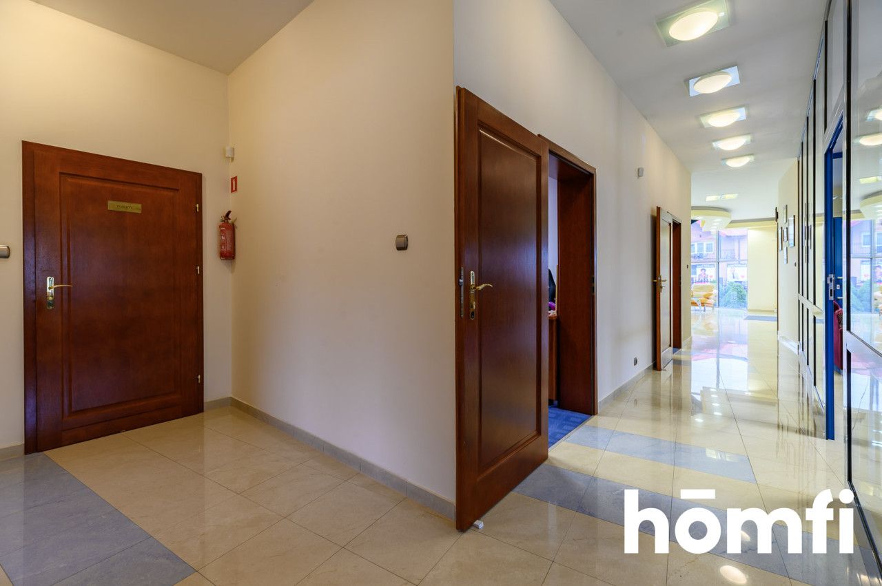 Representative 540 m² Office Building in Grajewo - Commercial premises - Sale - Grajewski, Grajewo