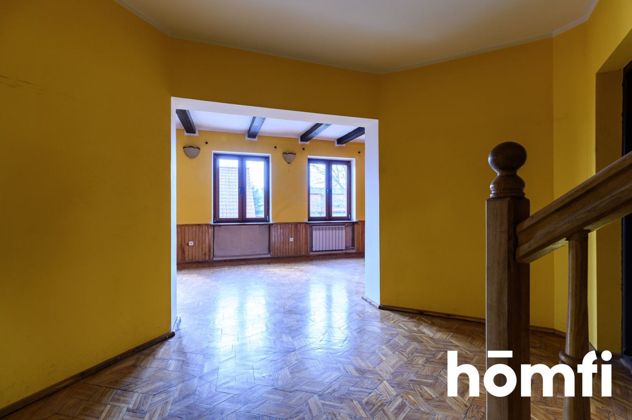 C5-Room Apartment in a Quiet Area of Barczewo. - Дім - Продаж - Olsztyński, Barczewo