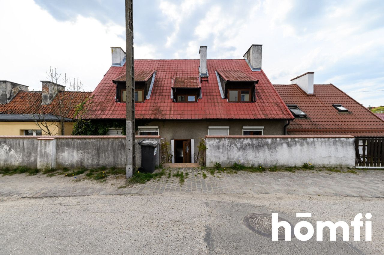 C5-Room Apartment in a Quiet Area of Barczewo. - Дім - Продаж - Olsztyński, Barczewo