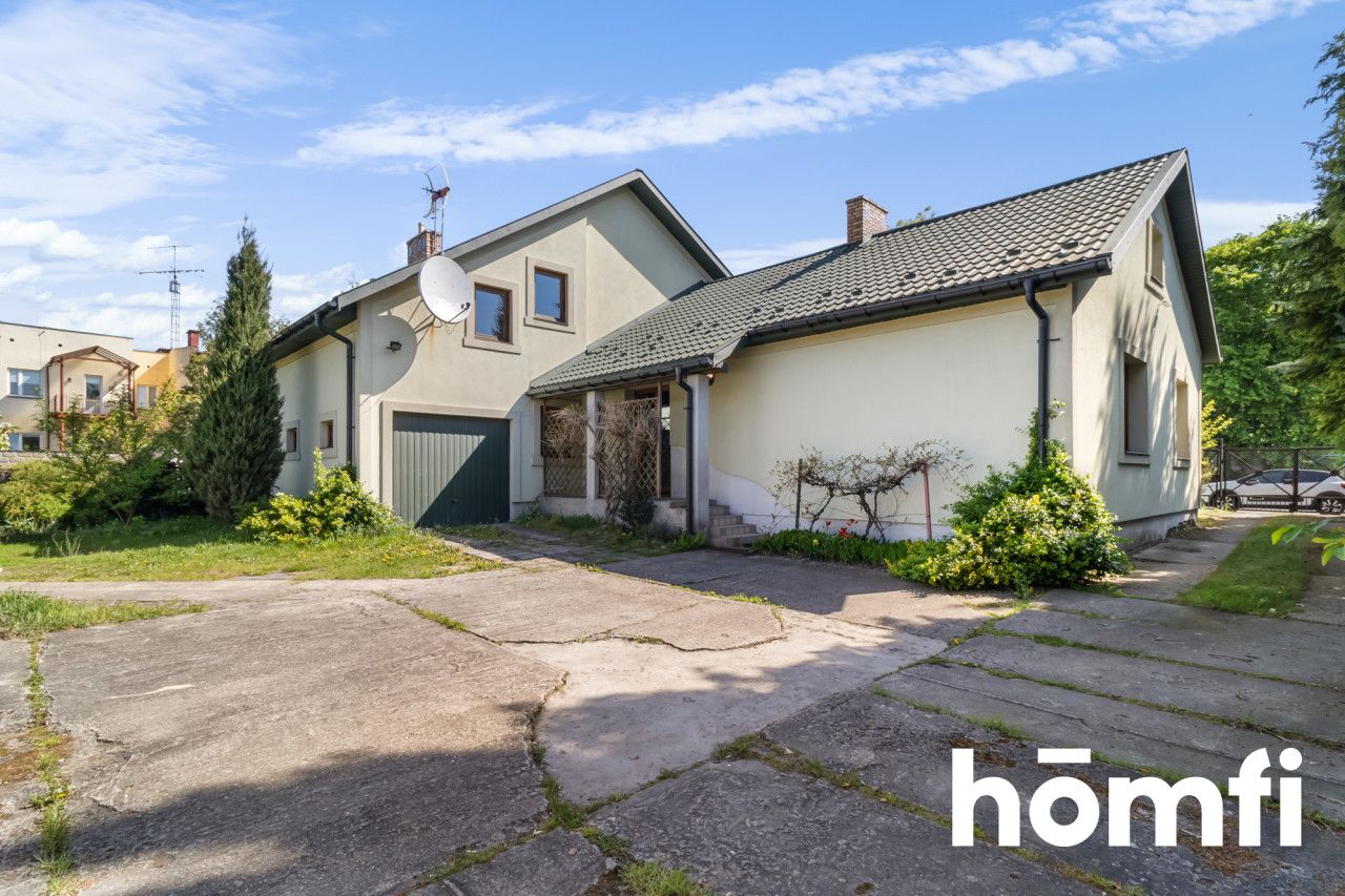 DOM W POBLIŻU CENTRUM RADOMIA - Dom - Sprzedaż - Radom, Dzierzków