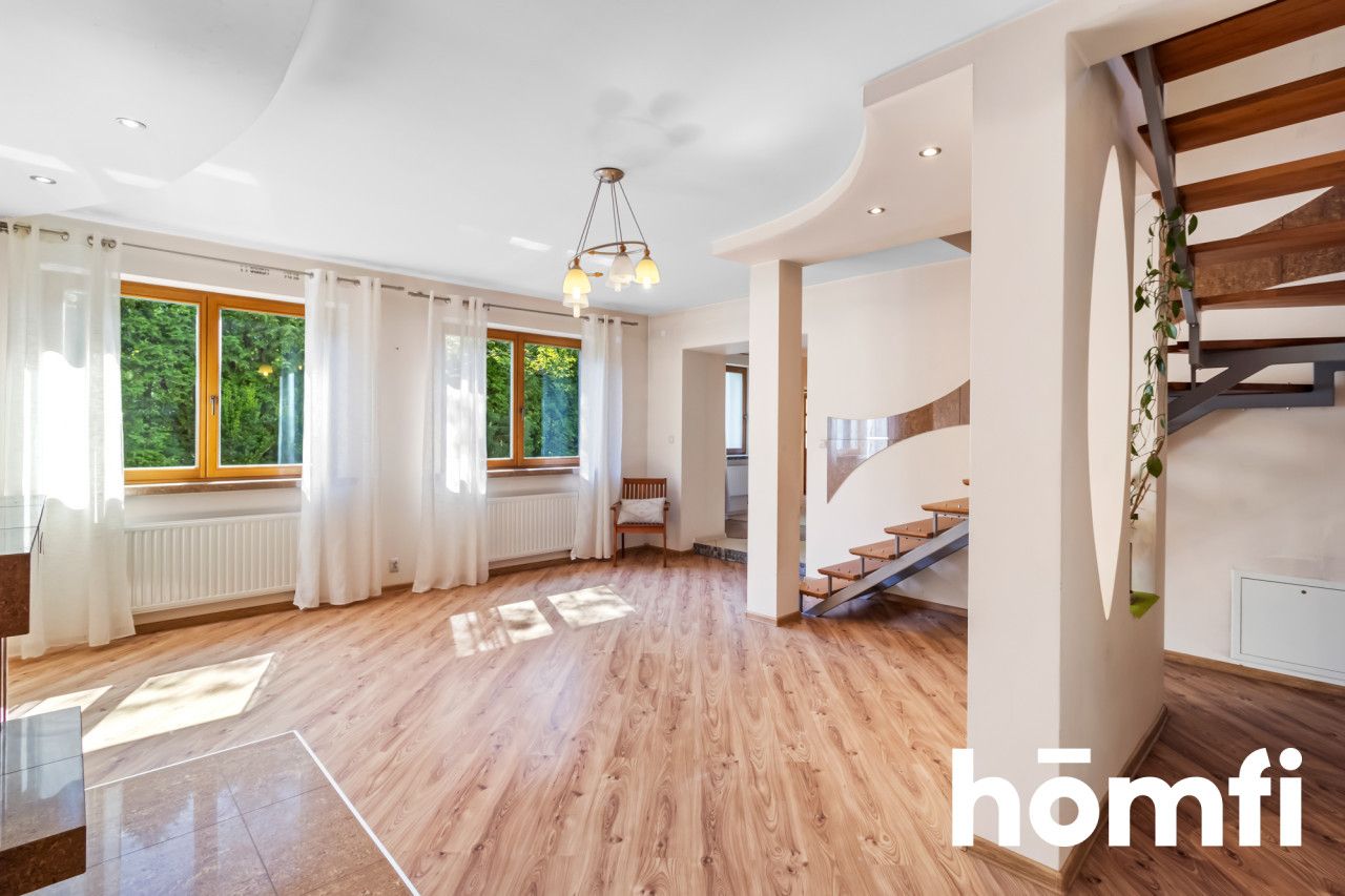 DOM W POBLIŻU CENTRUM RADOMIA - Dom - Sprzedaż - Radom, Dzierzków