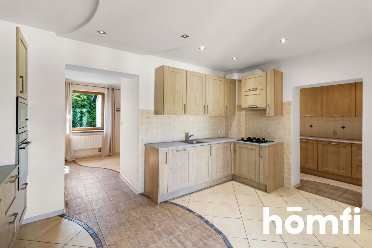 DOM W POBLIŻU CENTRUM RADOMIA - Dom - Sprzedaż - Radom, Dzierzków