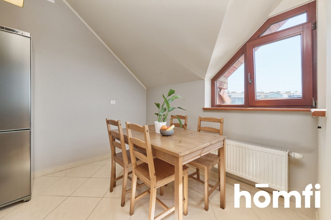 COMFORTABLE APARTMENT WITH GARAGE AND BALCONY. - Квартира - Оренда - Wrocław, Krzyki / Ołtaszyn