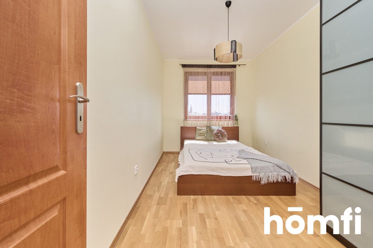 COMFORTABLE APARTMENT WITH GARAGE AND BALCONY. - Квартира - Оренда - Wrocław, Krzyki / Ołtaszyn