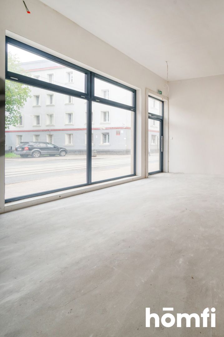 Lokal użytkowy z witryną blisko Starego Rynku - Lokal użytkowy - Sprzedaż - Łódź, Bałuty