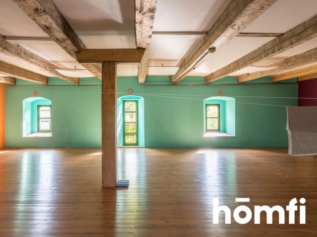 A unique historic manor house with an investment plot - Дім - Продаж - Suski, Zembrzyce / Tarnawa Dolna