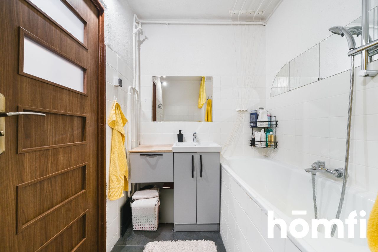 Mieszkanie z dużym balkonem | Osiedle Młodości - Mieszkanie - Sprzedaż - Chrzanowski, Chrzanów