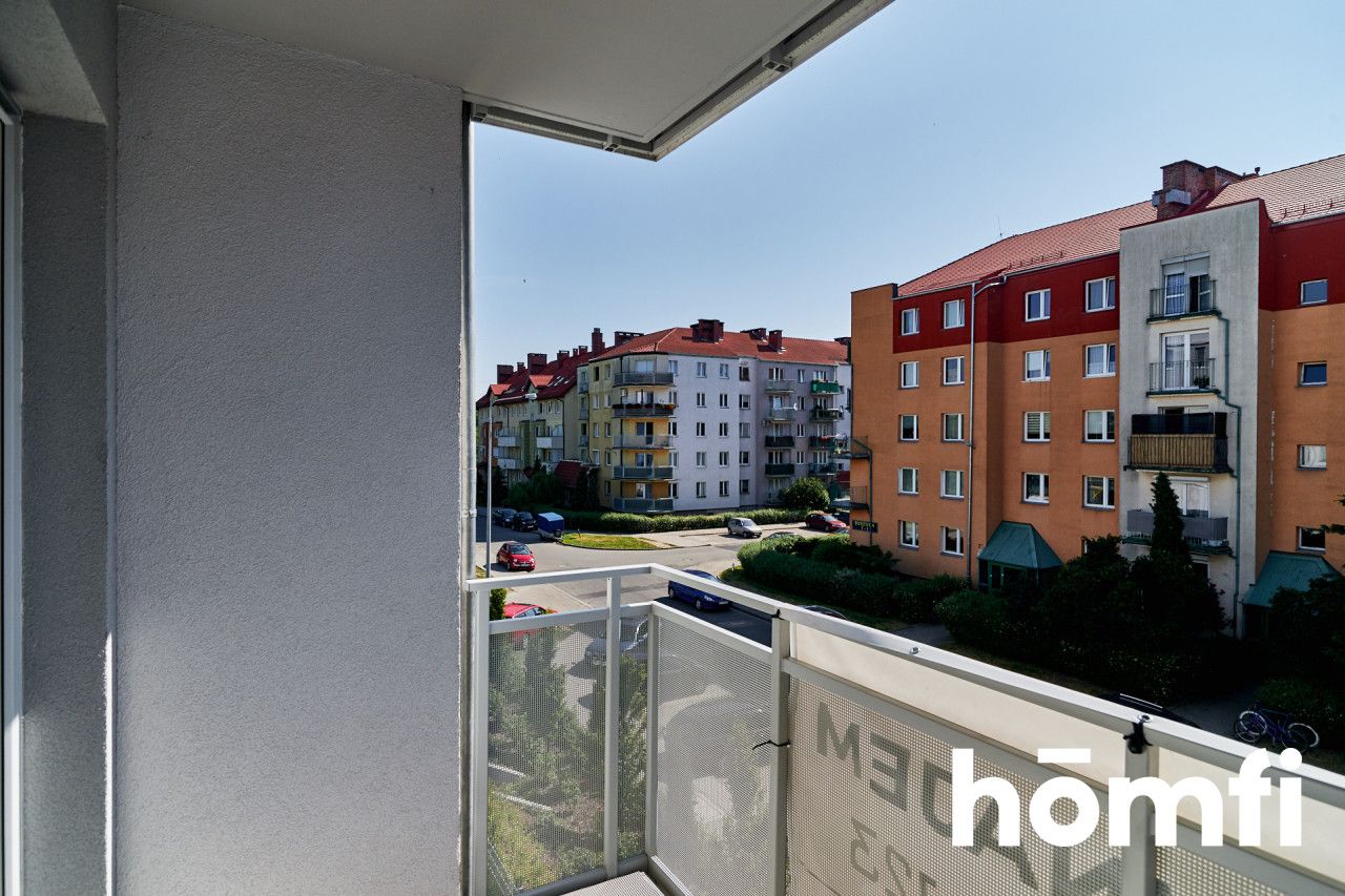 Studio z balkonem i garażem na Krzykach - ul. Burzowa - Mieszkanie - Wynajem - Wrocław, Krzyki