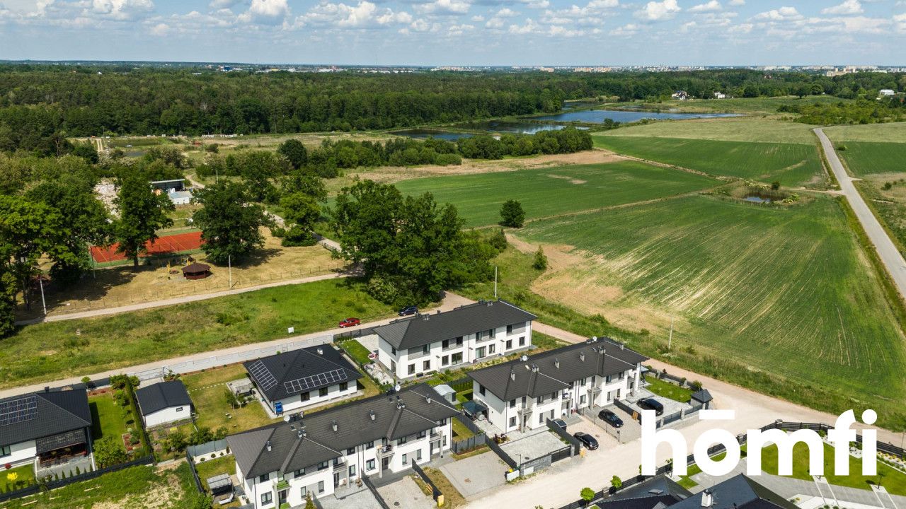 Dom w zabudowie szeregowej w uroczej okolicy! - Dom - Sprzedaż - Radomski, Kowala / Kosów