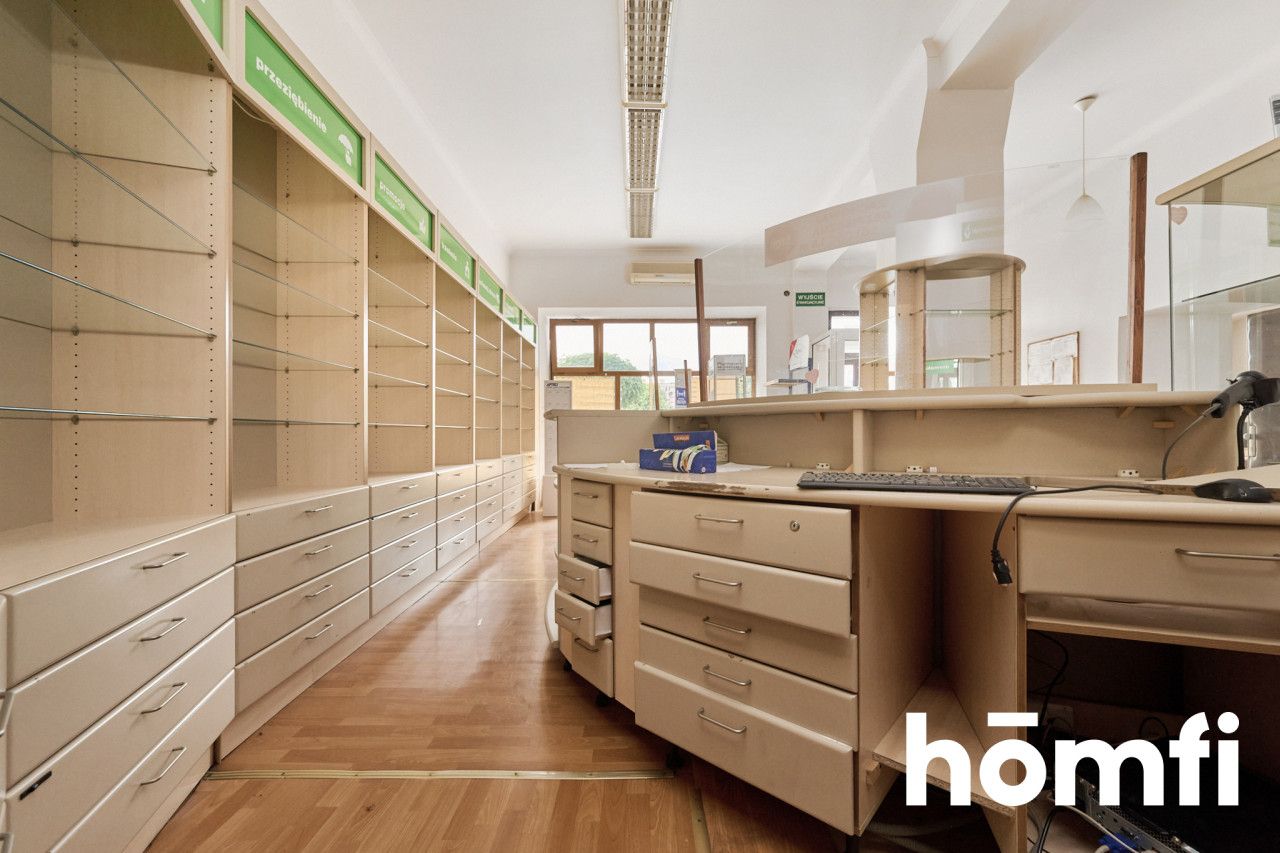 Na sprzedaż lokal Rynek Ziębice 115 m2 - Комерційне приміщення - Продаж - Ząbkowicki, Ziębice