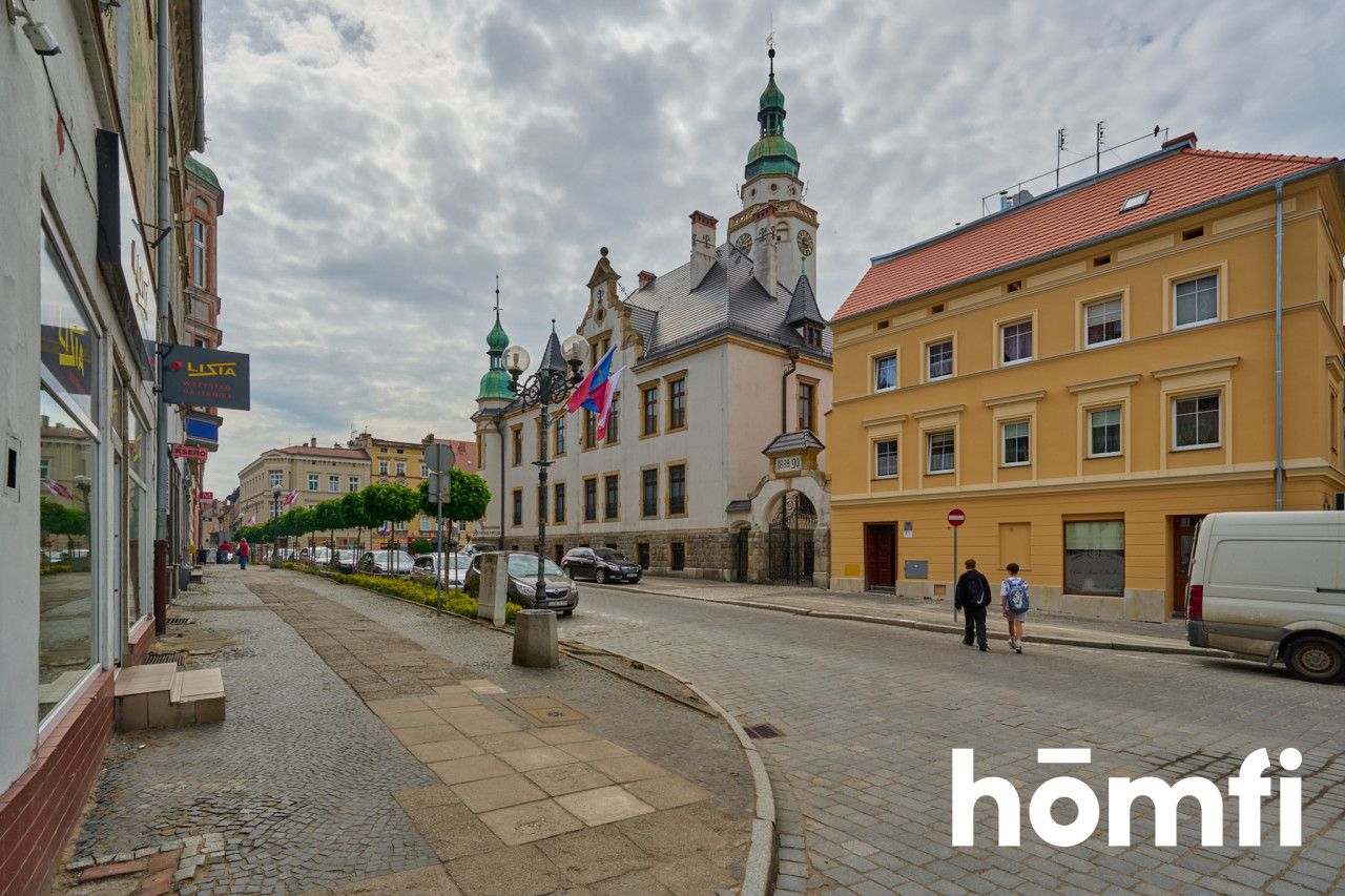 Na sprzedaż lokal Rynek Ziębice 115 m2 - Комерційне приміщення - Продаж - Ząbkowicki, Ziębice