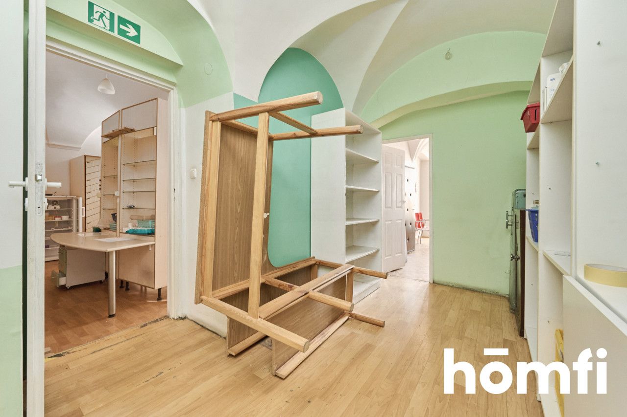 Na sprzedaż lokal Rynek Ziębice 115 m2 - Комерційне приміщення - Продаж - Ząbkowicki, Ziębice