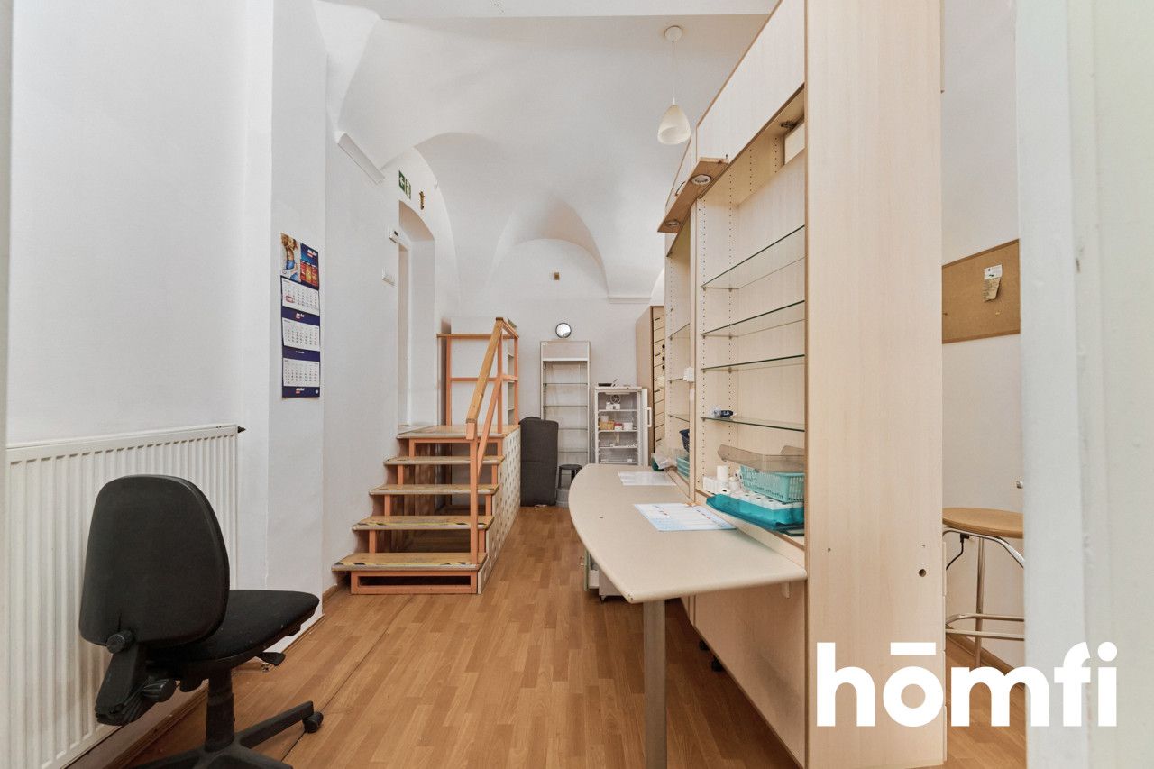 Na sprzedaż lokal Rynek Ziębice 115 m2 - Комерційне приміщення - Продаж - Ząbkowicki, Ziębice