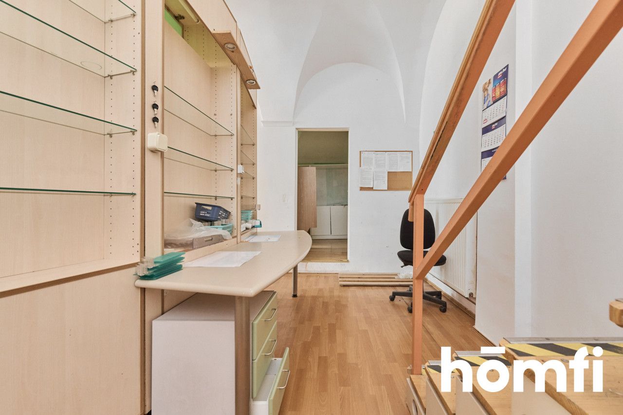 Na sprzedaż lokal Rynek Ziębice 115 m2 - Комерційне приміщення - Продаж - Ząbkowicki, Ziębice