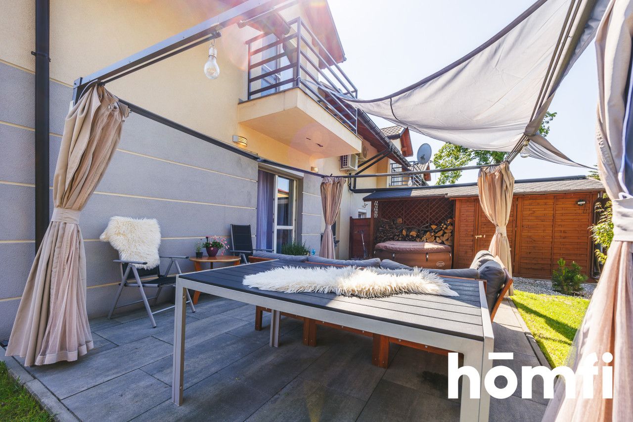 Narożna szeregówka o pow. 121,7 m² na 3,65 ar działce z garażem w bryle budynku - Dom - Sprzedaż - Rzeszów, Budziwój