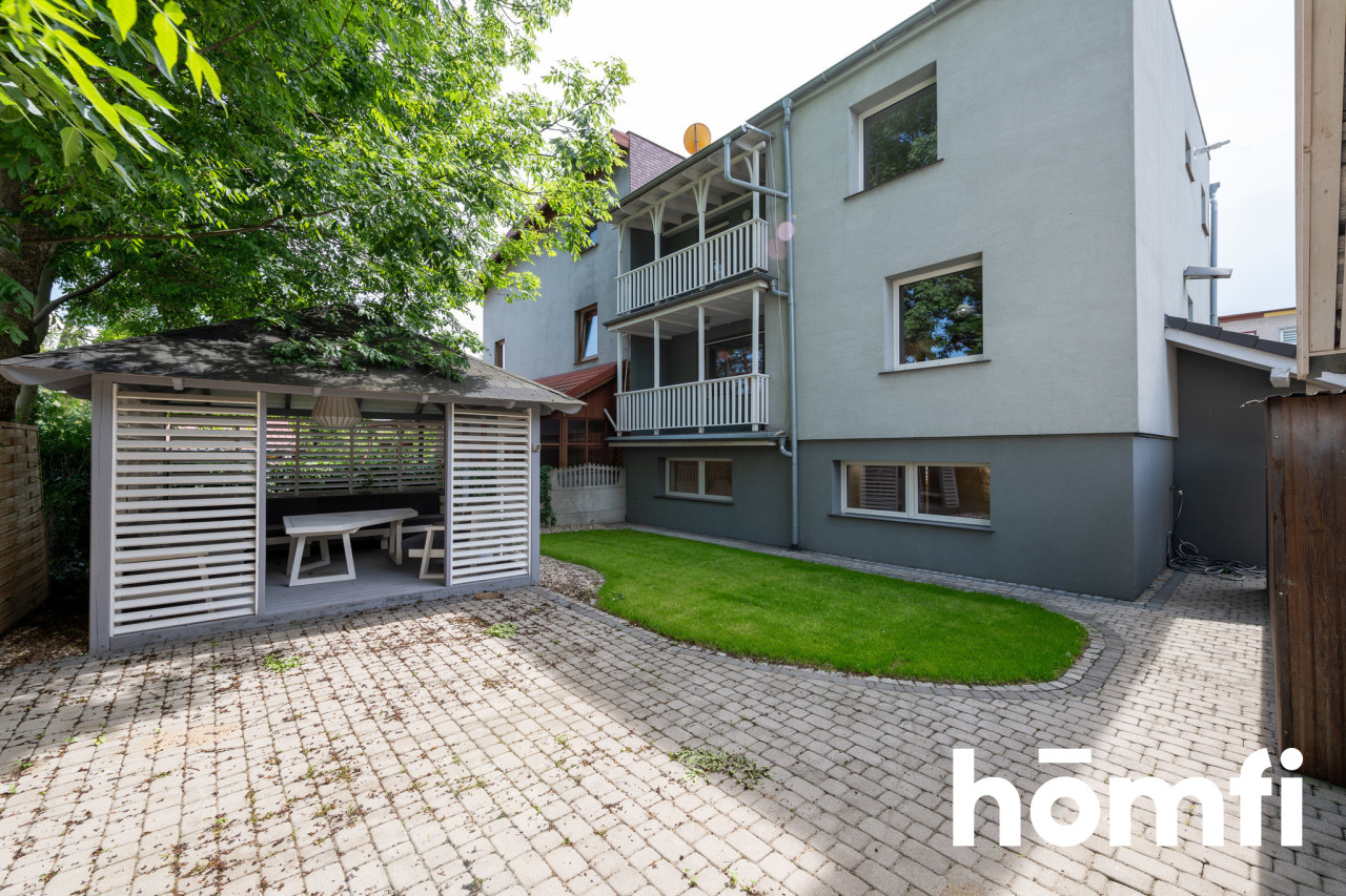 Real Estate / House / 3 Apartments in One - Дім - Продаж - Oławski, Oława