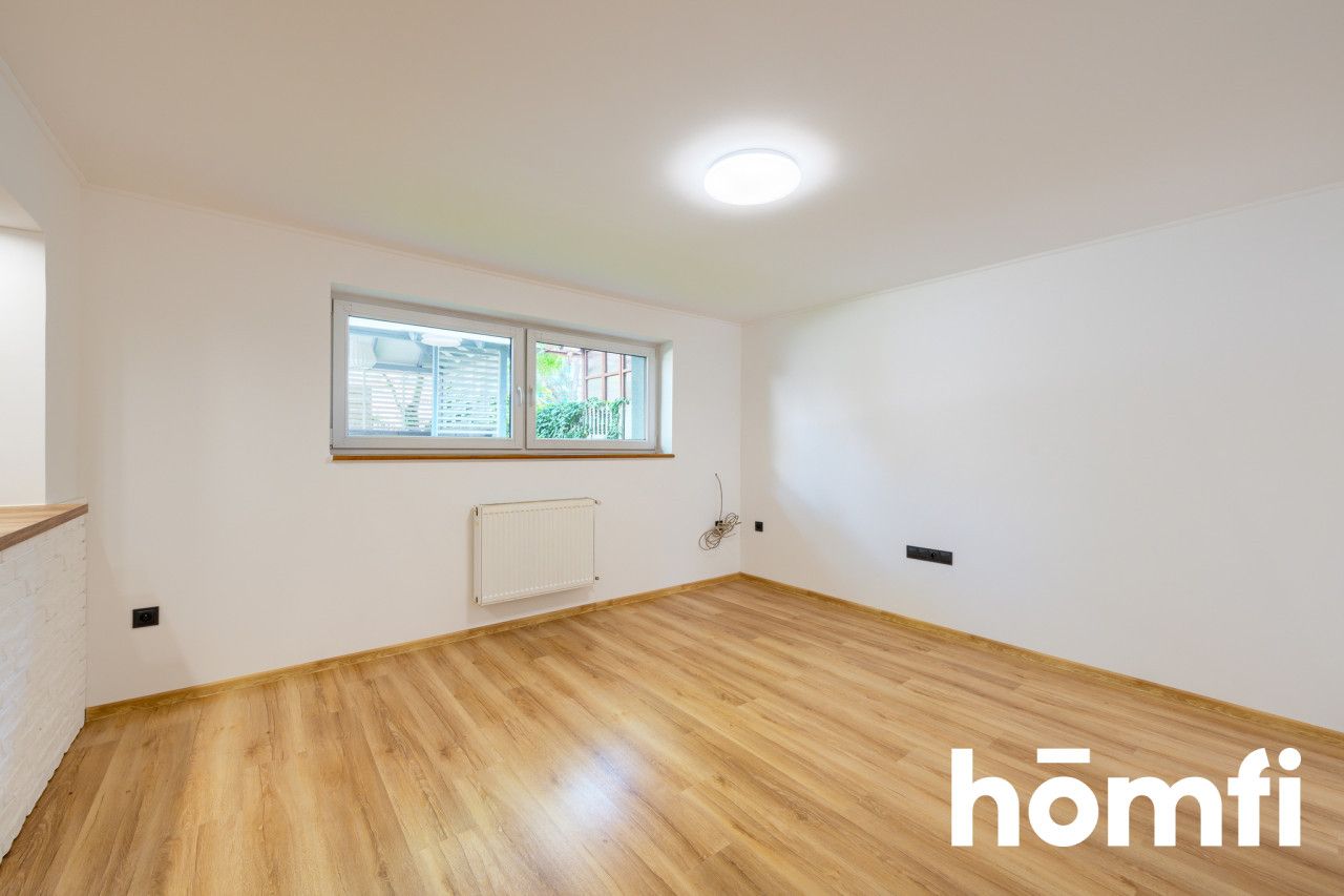 Nieruchomość / Dom / 3 Mieszkania w jednym - Dom - Sprzedaż - Oławski, Oława