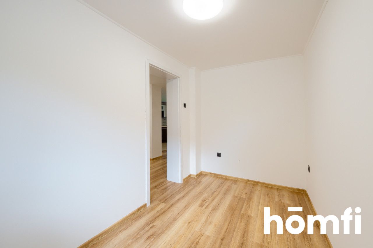 Nieruchomość / Dom / 3 Mieszkania w jednym - Dom - Sprzedaż - Oławski, Oława