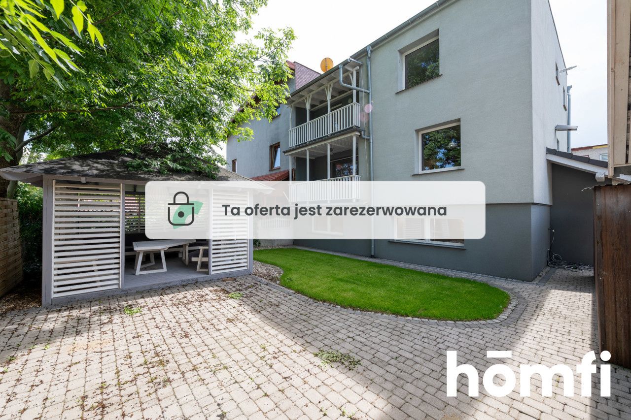 Nieruchomość / Dom / 3 Mieszkania w jednym - Dom - Sprzedaż - Oławski, Oława