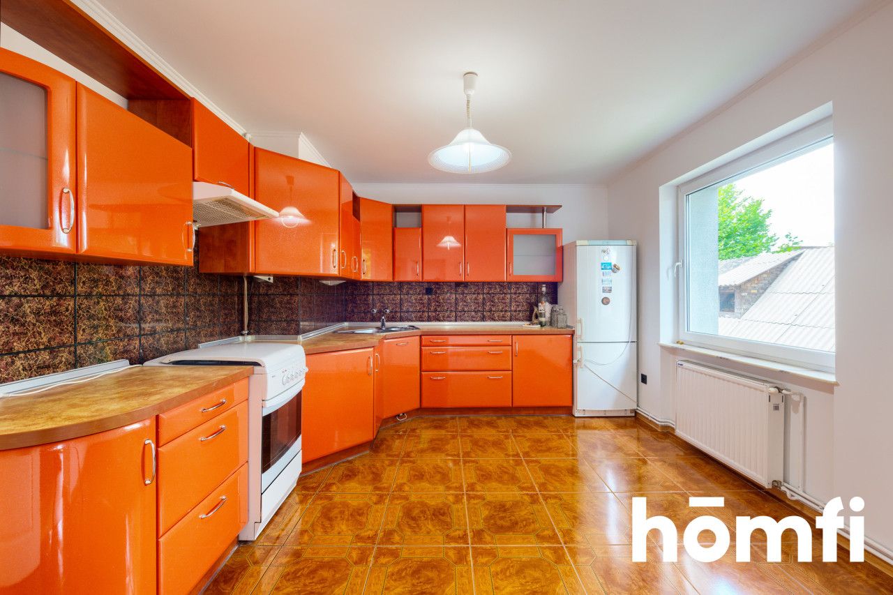 Nieruchomość / Dom / 3 Mieszkania w jednym - Dom - Sprzedaż - Oławski, Oława