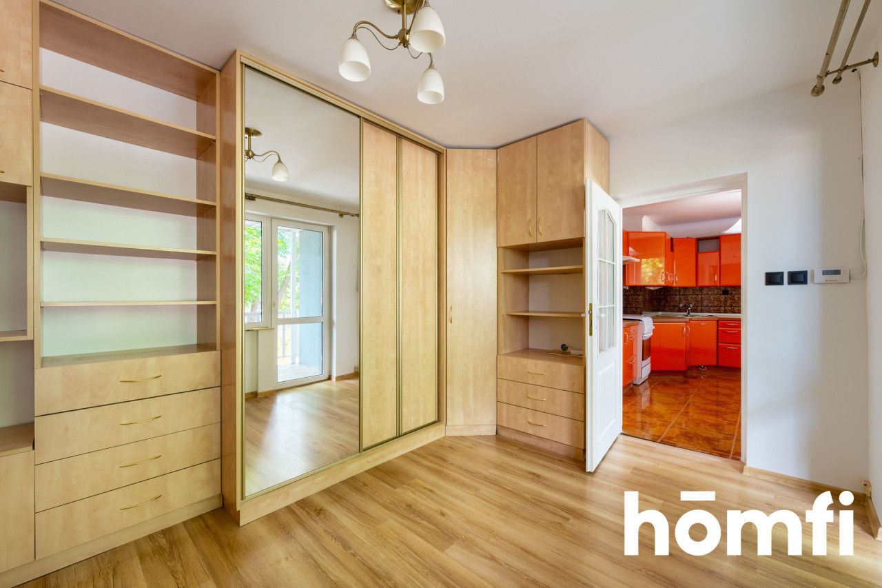 Nieruchomość / Dom / 3 Mieszkania w jednym - Dom - Sprzedaż - Oławski, Oława